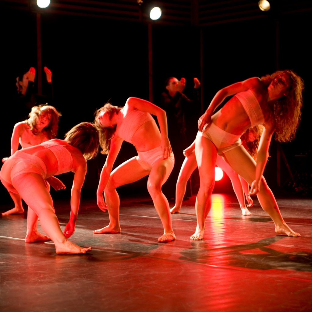 spectacle de danse à Bordeaux avec des costumes de Estelle Couturier Chatellain
